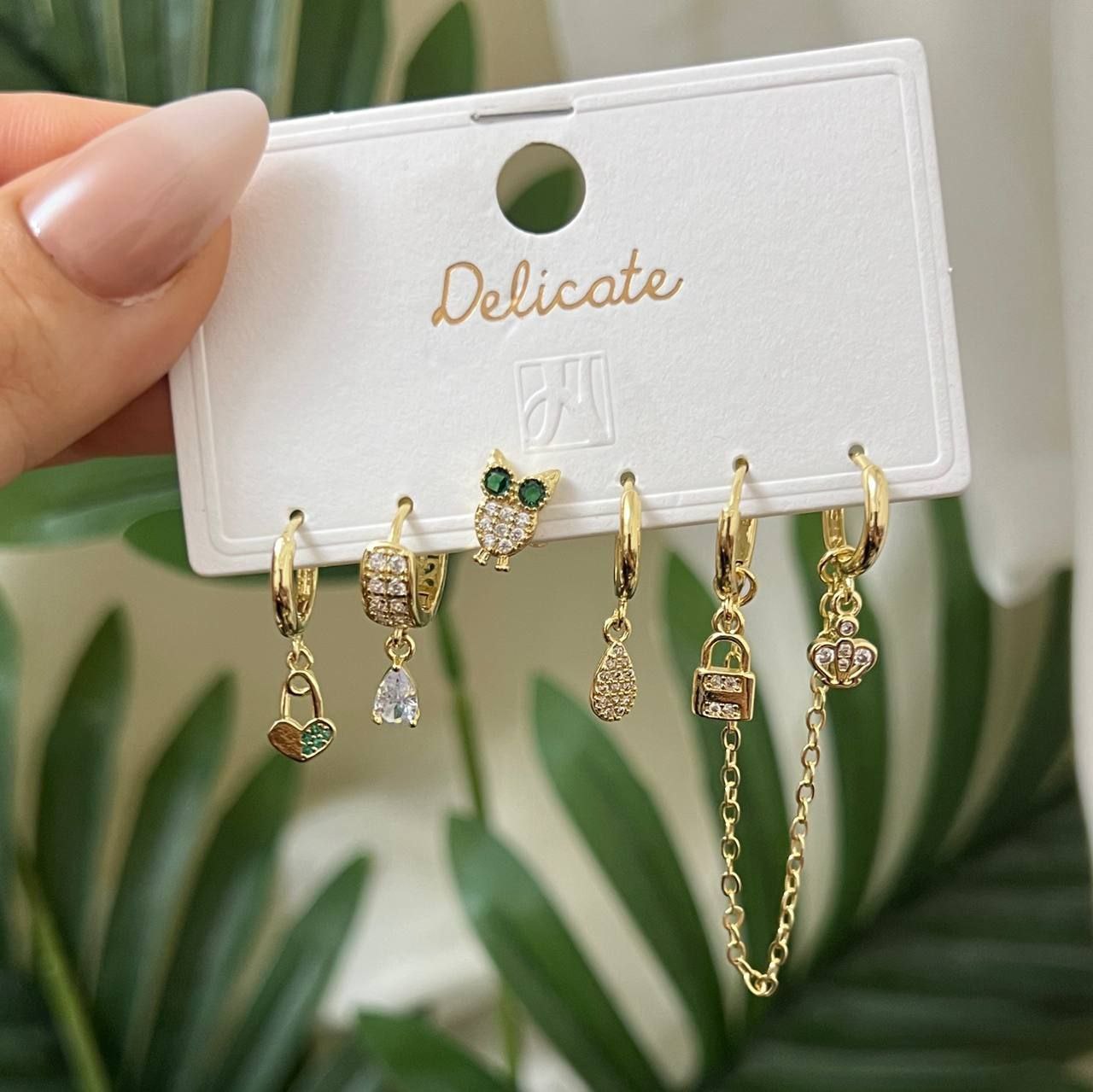 Product Name:
Premium Piercing Set – Chinese Gold Plated with Zircon Stones (6 Pieces)