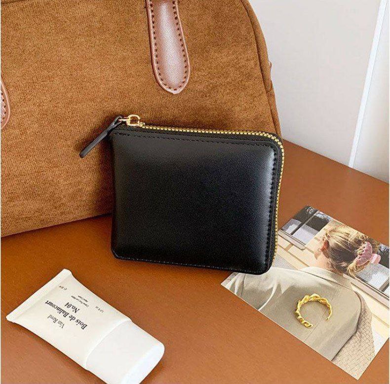 Product Name:
Luxury Leather Wallet with Elegant Compartments