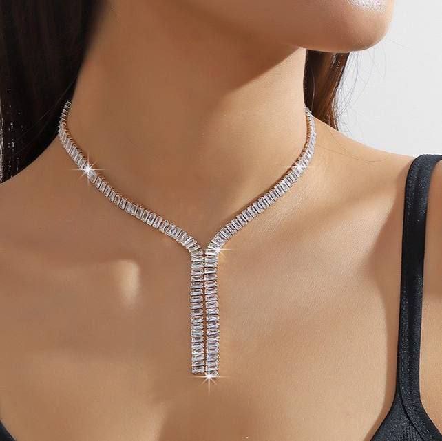 Product Name

Baguette Necklace – Chinese Gold Plated with Zircon Stones