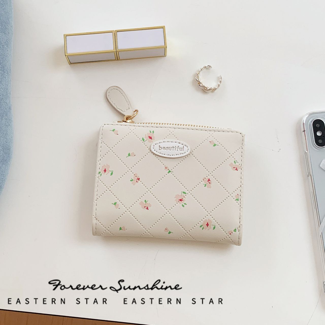 Product Name:
Slim Wallet with Chain