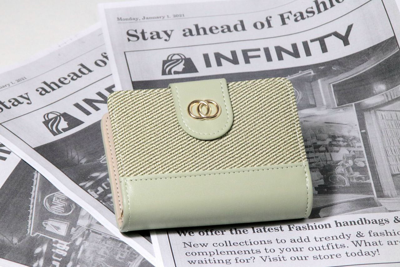 Product Name: Stylish Wallet with Chain
