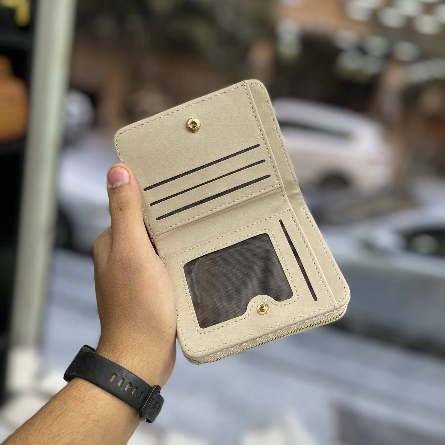 Product Name:
Premium Zipper Leather Wallet