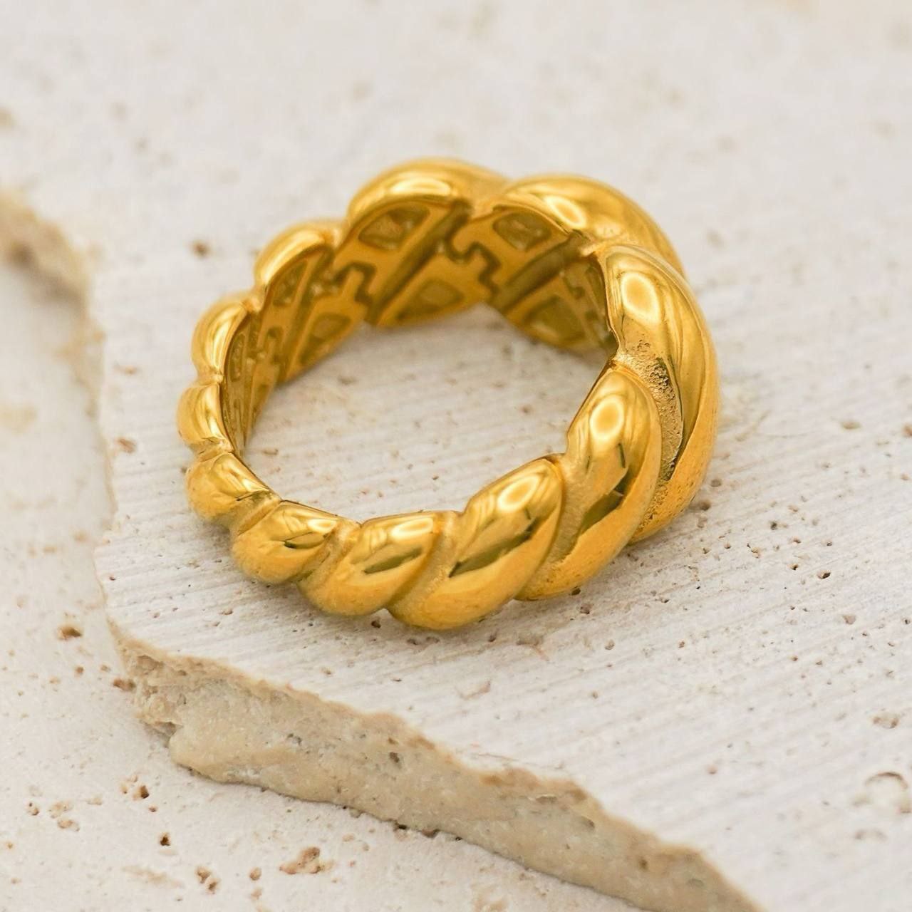 Product Name

Infinity Heavy 316 Stainless Steel Ring – Real Gold Plated