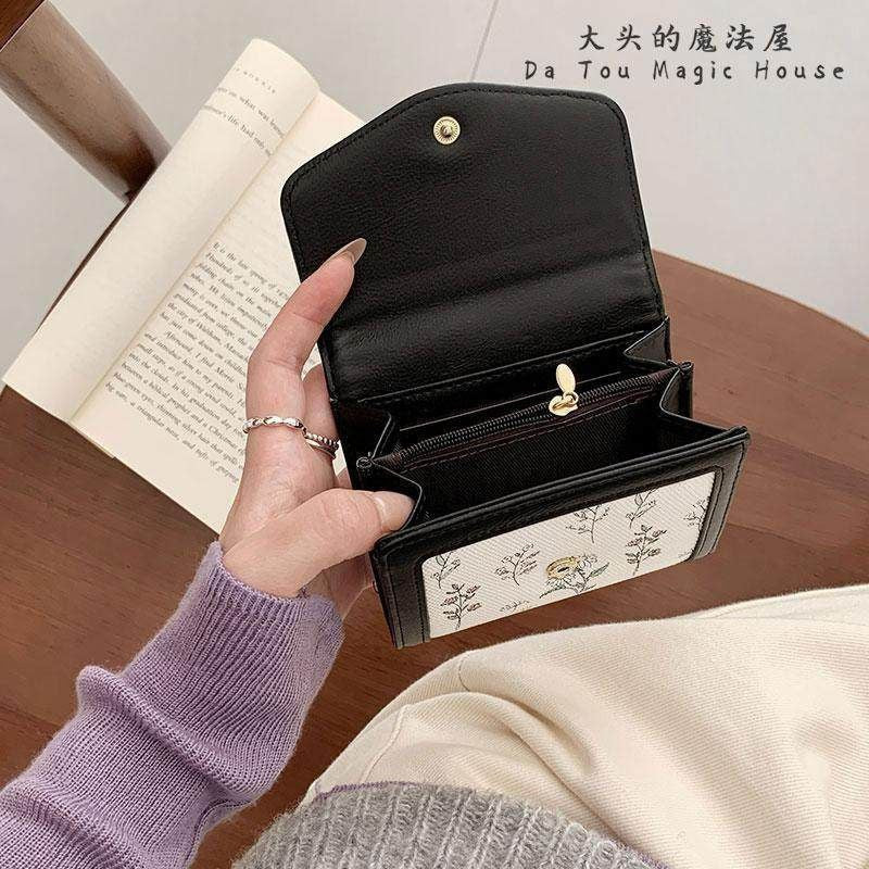 Product Name
Premium Stylish Wallet – SHEIN Inspired